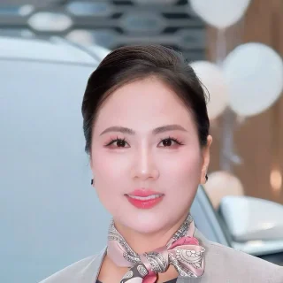 Chân dung chuyên viên Thu Hà