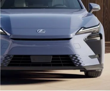 Lexus ES — mặt trước