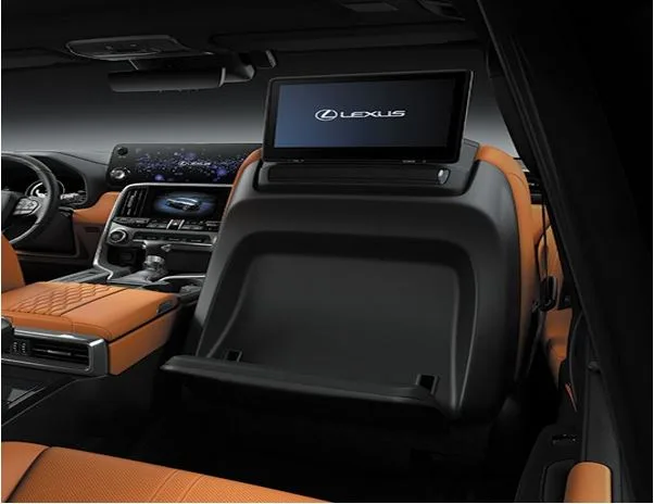 Lexus LX — màn hình giải trí hàng sau