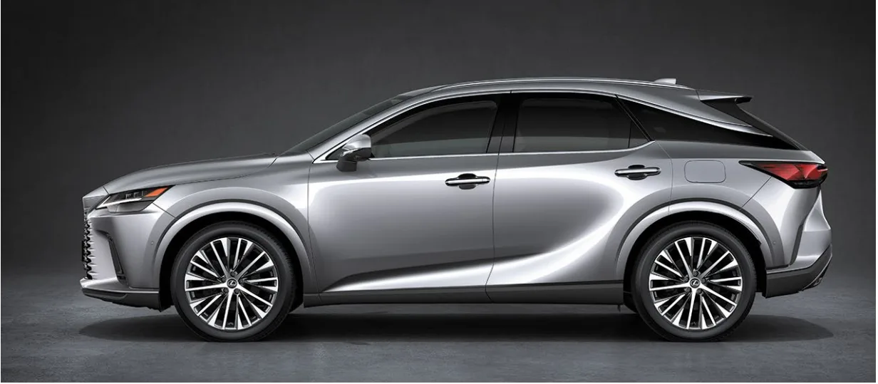 Lexus RX — thân xe nhìn ngang